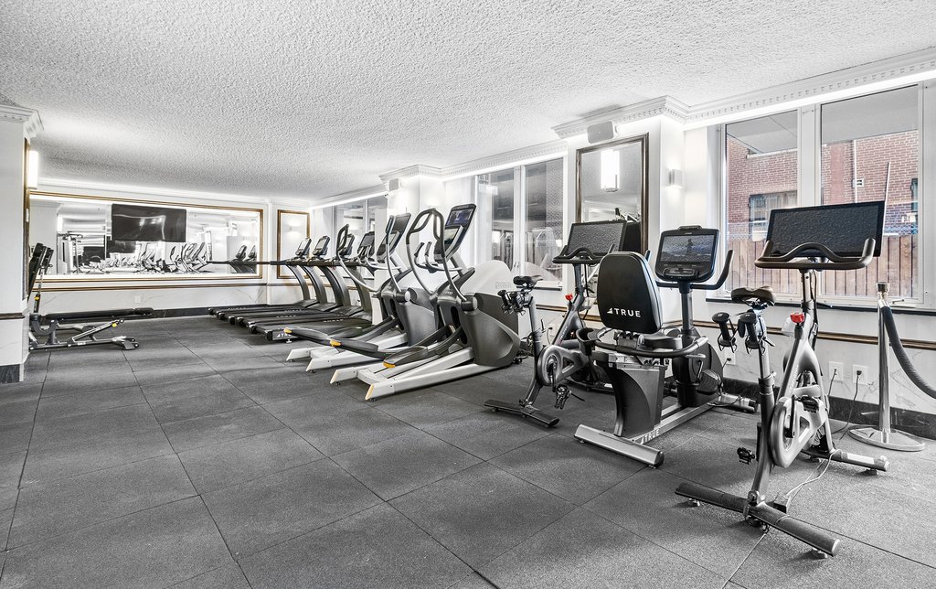 330 E 39th Street 34B