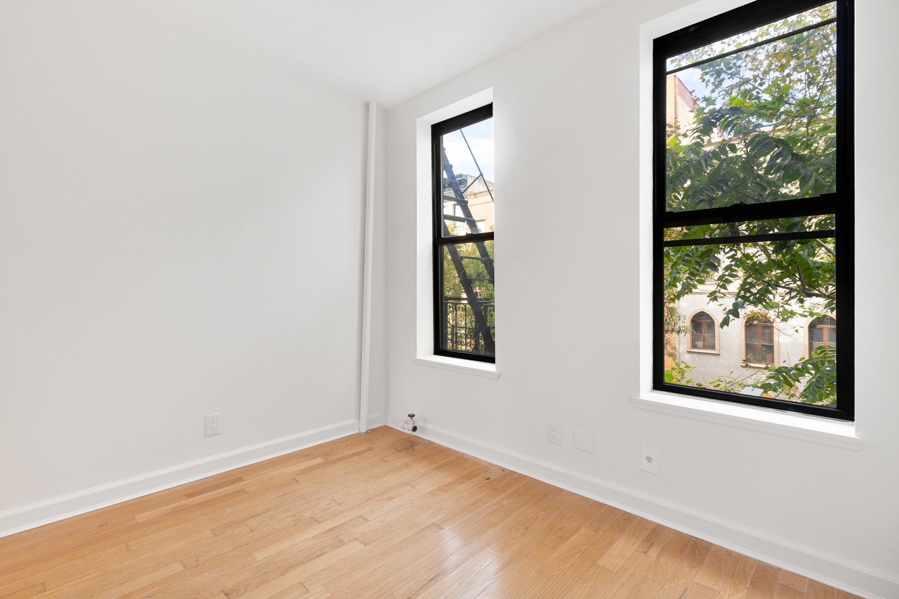 58 St Marks Place 8