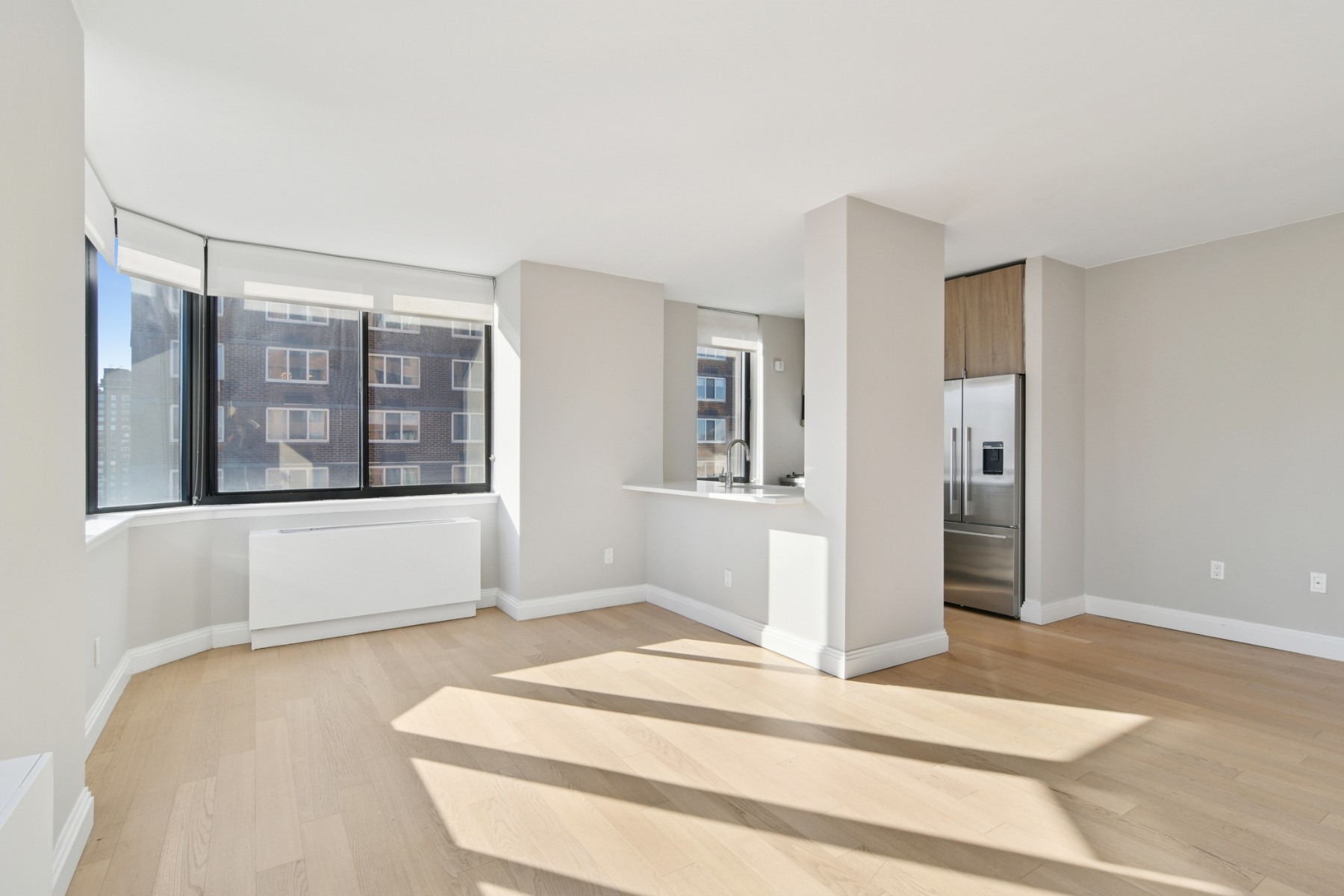 345 E 94th Street 25C
