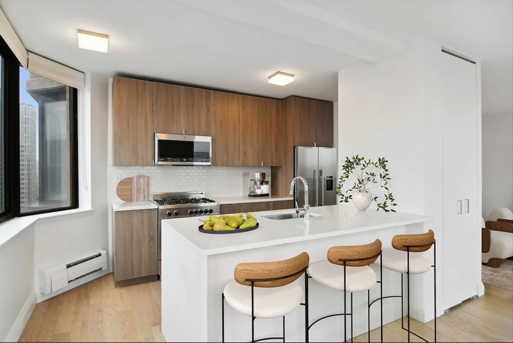 345 E 94th Street 25C