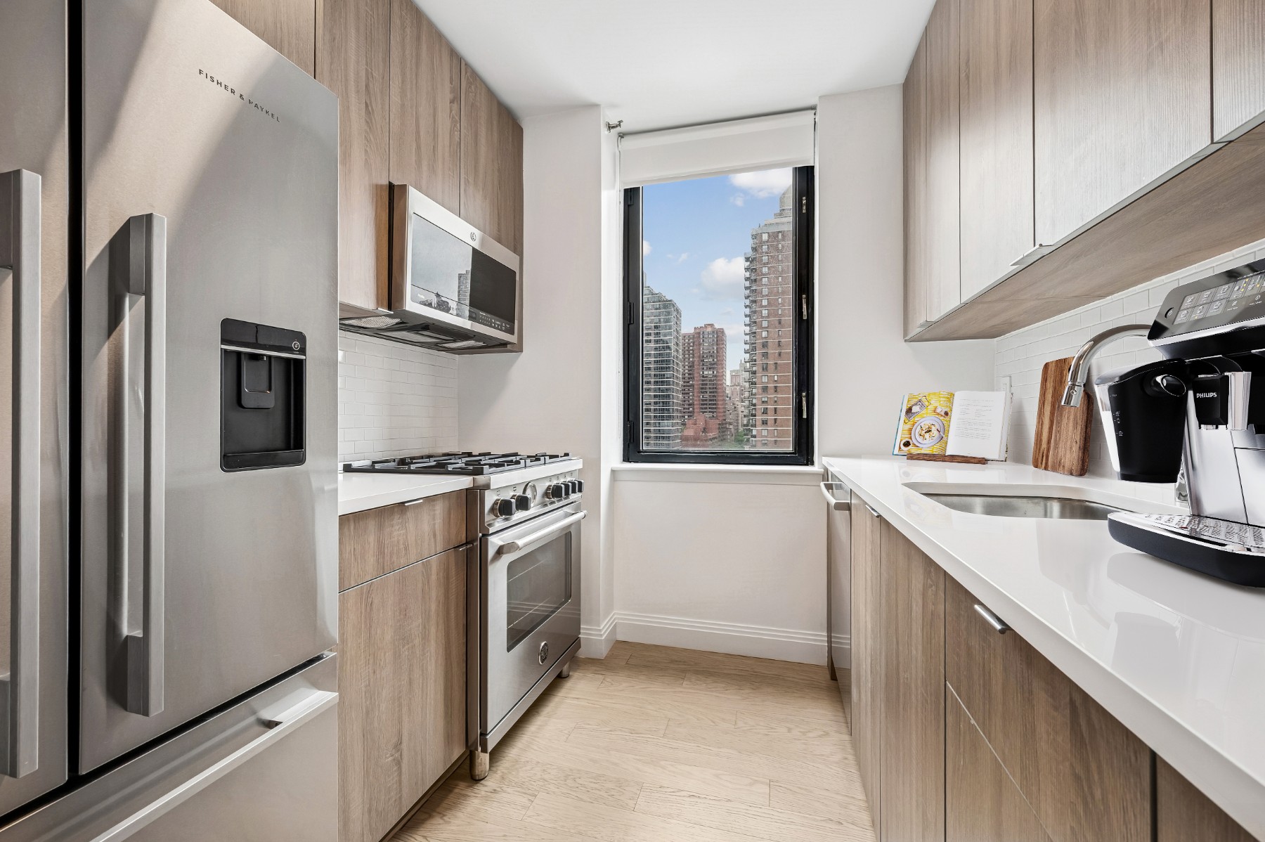 345 E 94th Street 26E