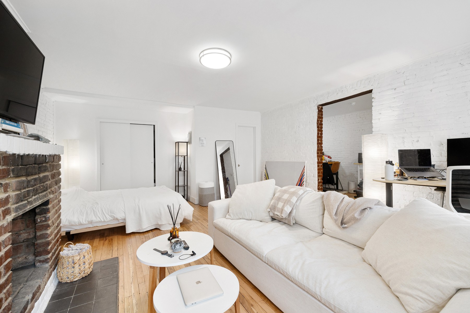 431 W 22nd Street BF