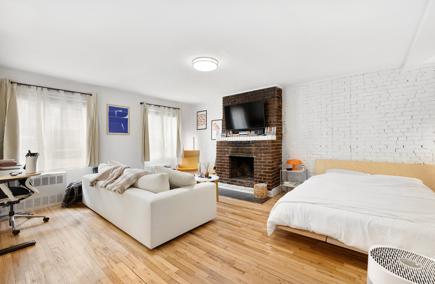 431 W 22nd Street BF