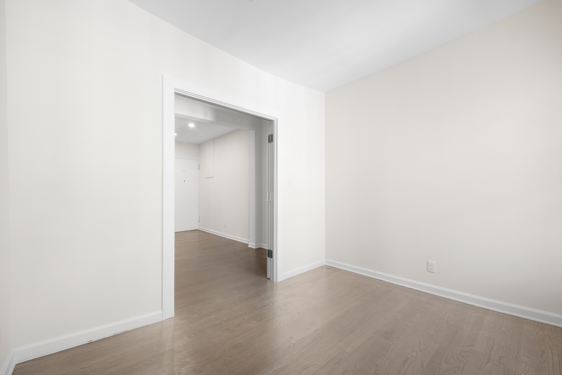 332 E 9th Street 20