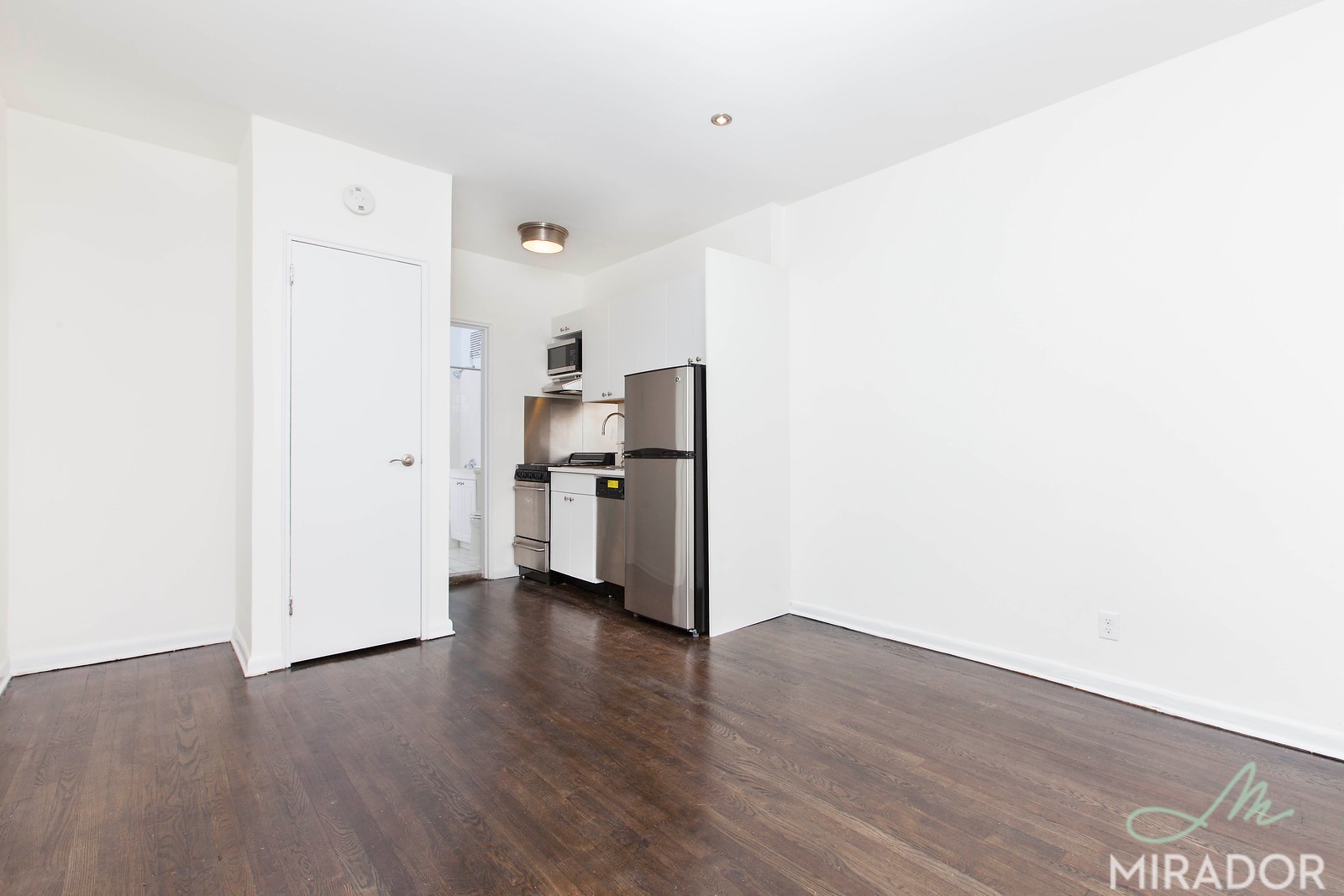116 Thompson Street LD