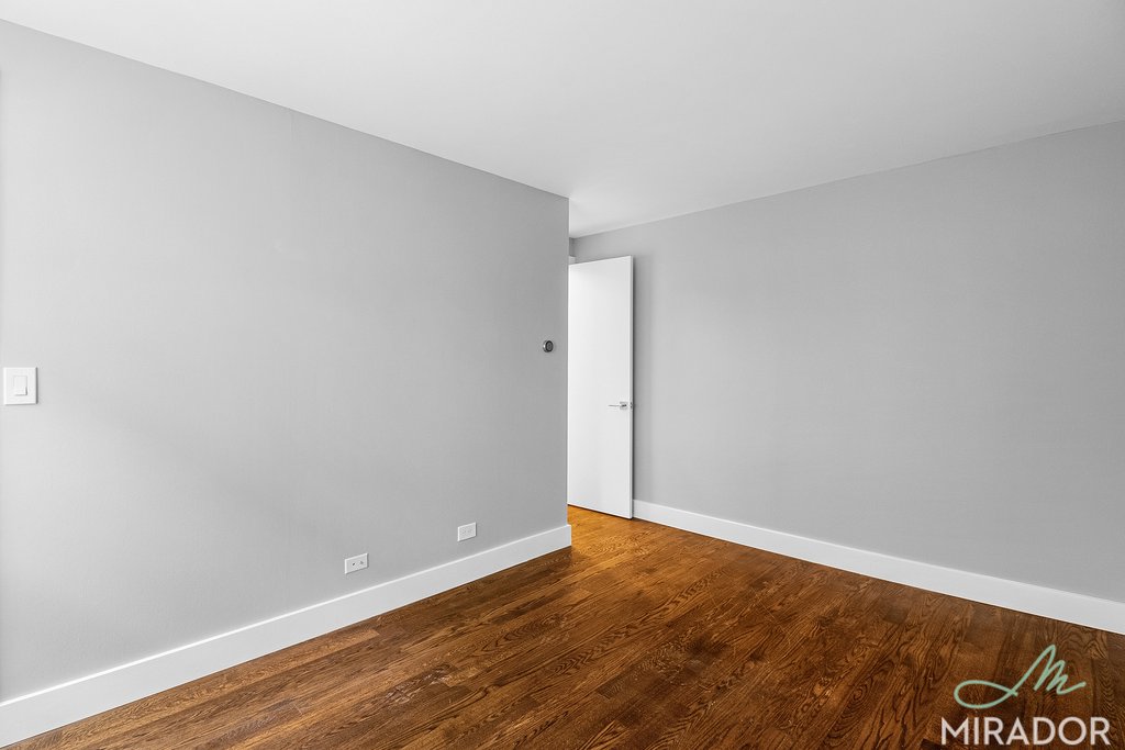 330 E 39th Street 16N