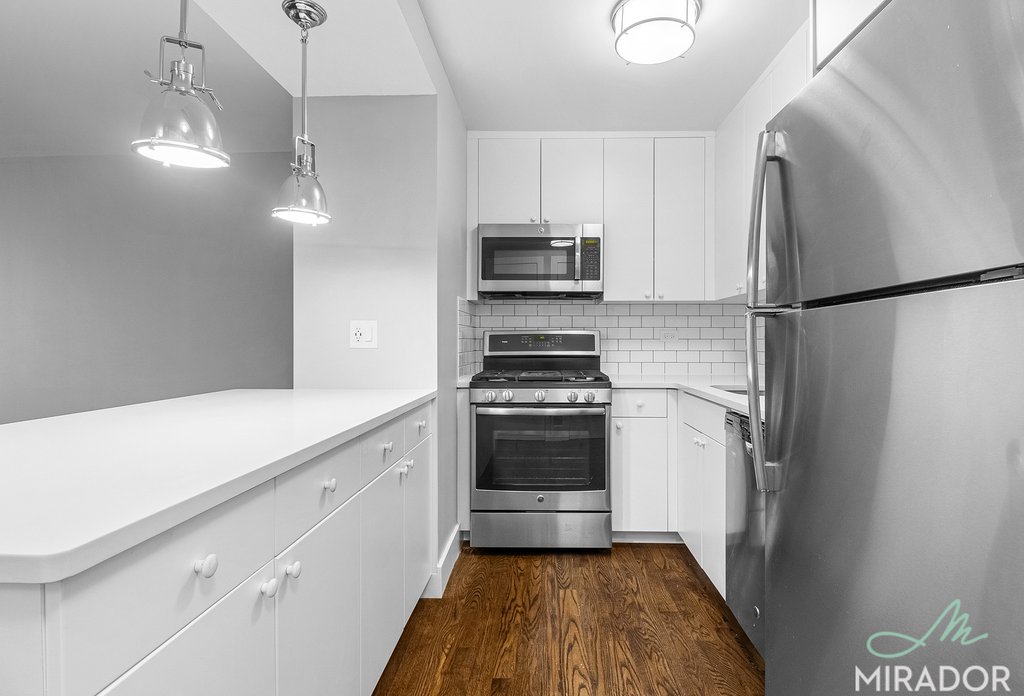 330 E 39th Street 16N