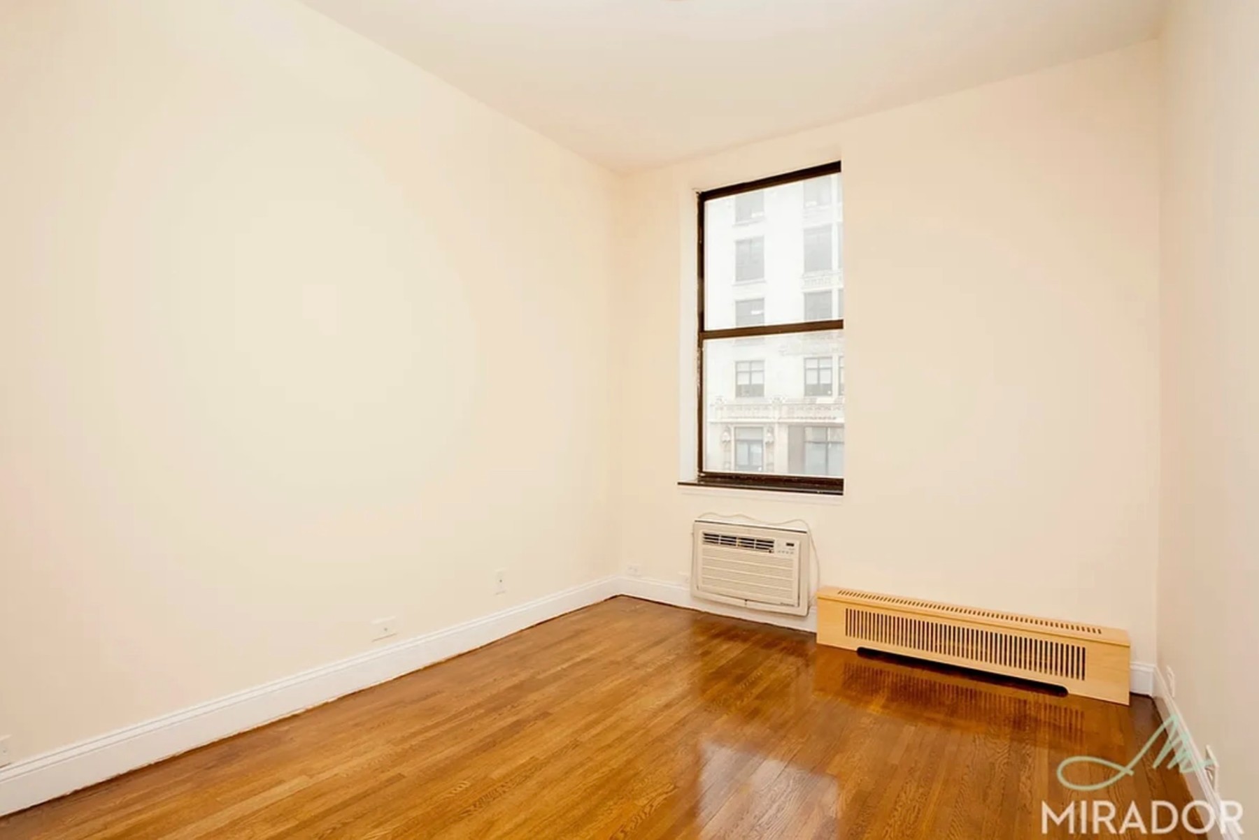 455 Park Avenue S 302