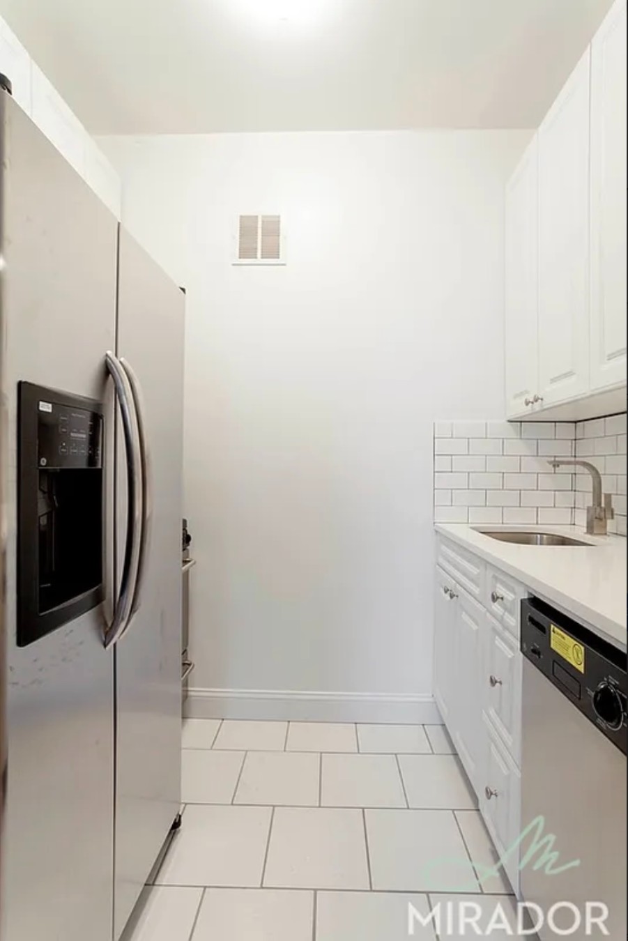 455 Park Avenue S 302