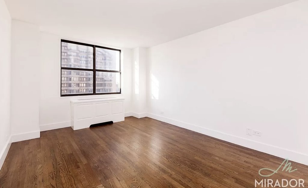 330 E 39th Street 21A