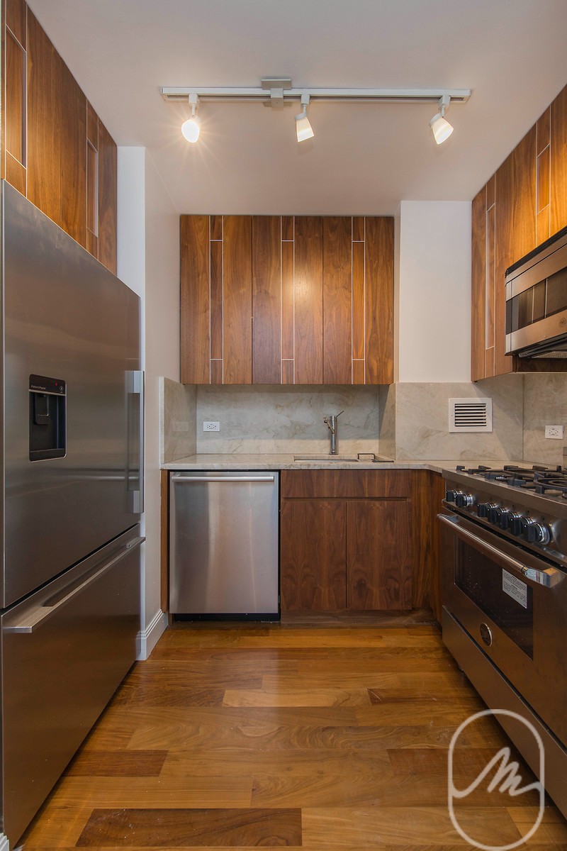 290 3rd Avenue 23D