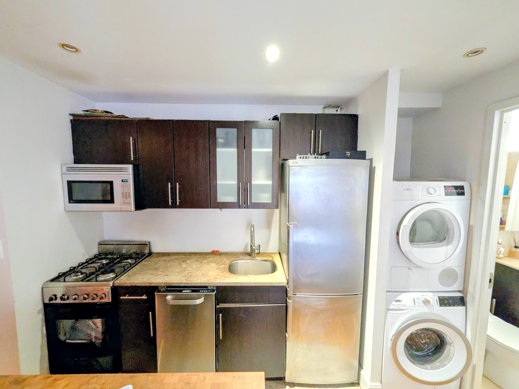 636 E 11th Street 3a