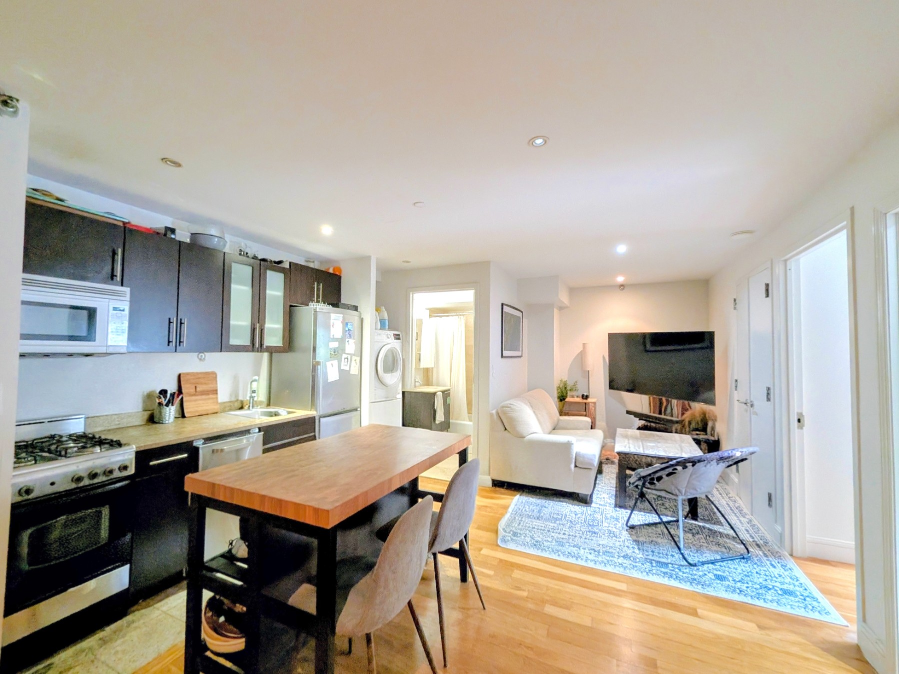 636 E 11th Street 3a