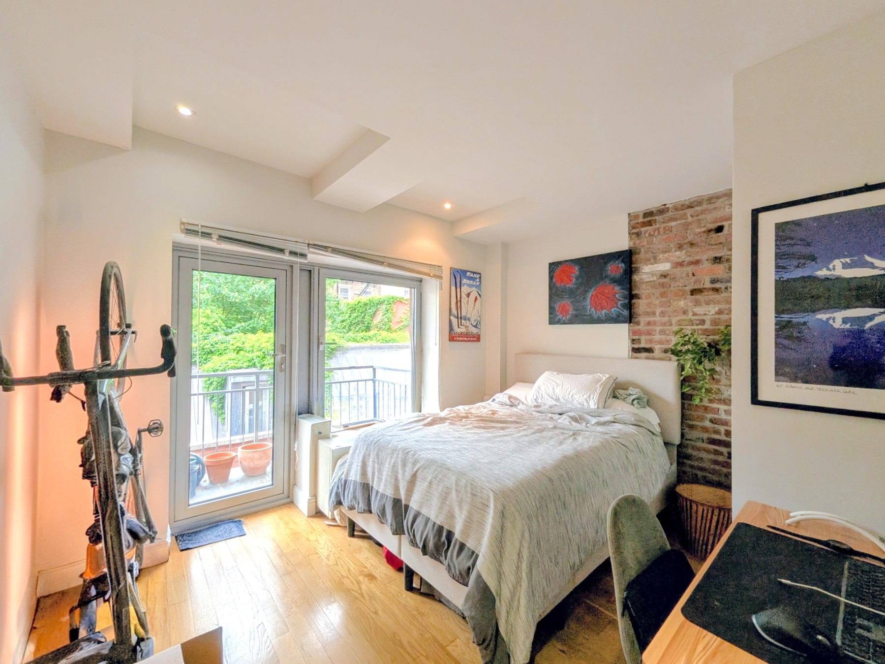 636 E 11th Street 3a