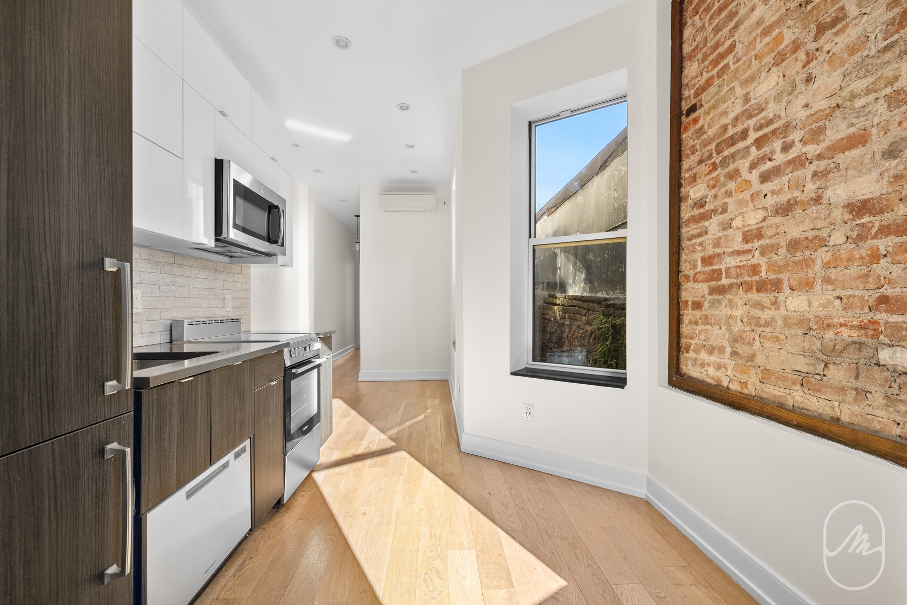 58 St Marks Place 14