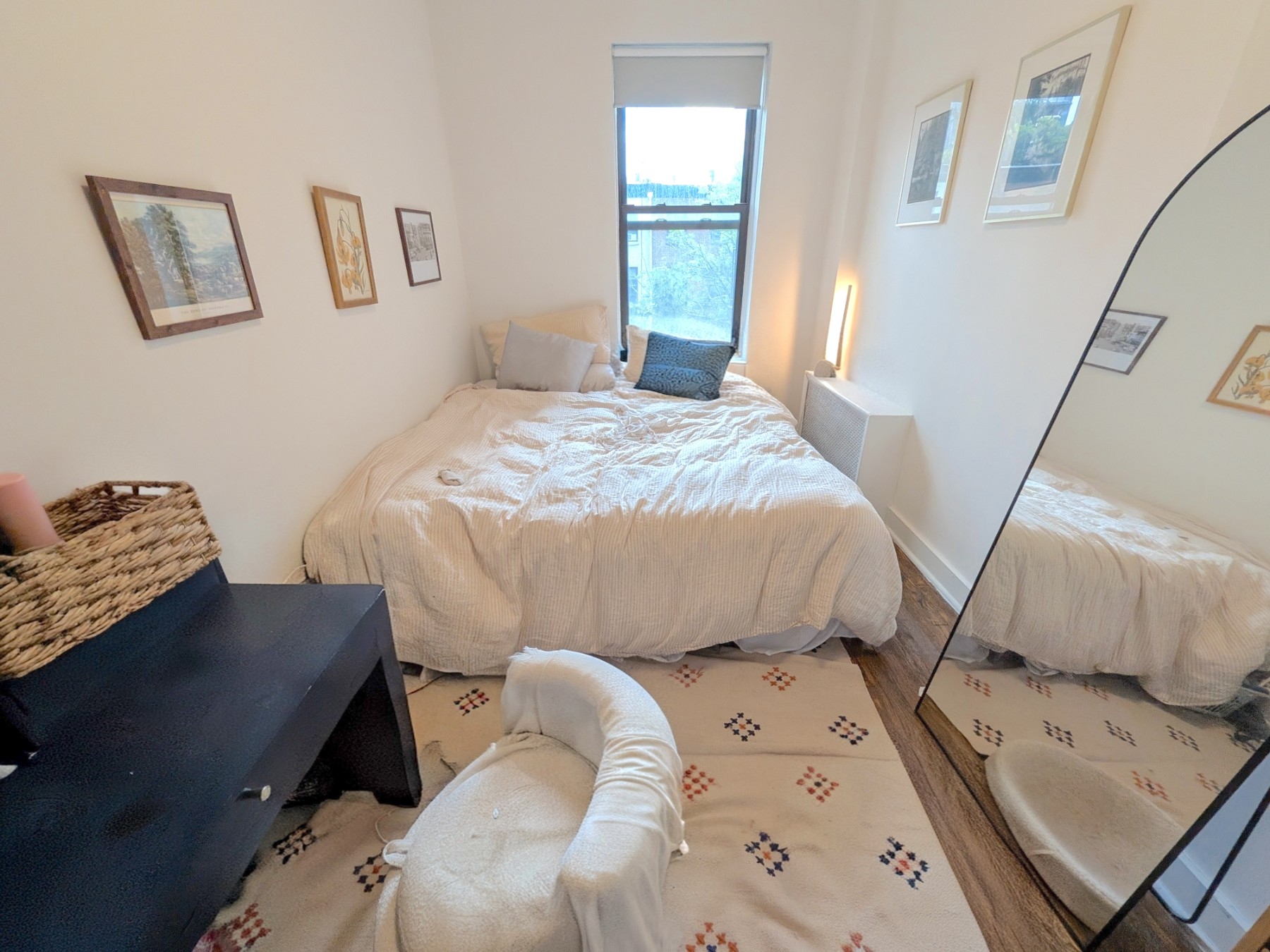 466 W 23rd Street 3r