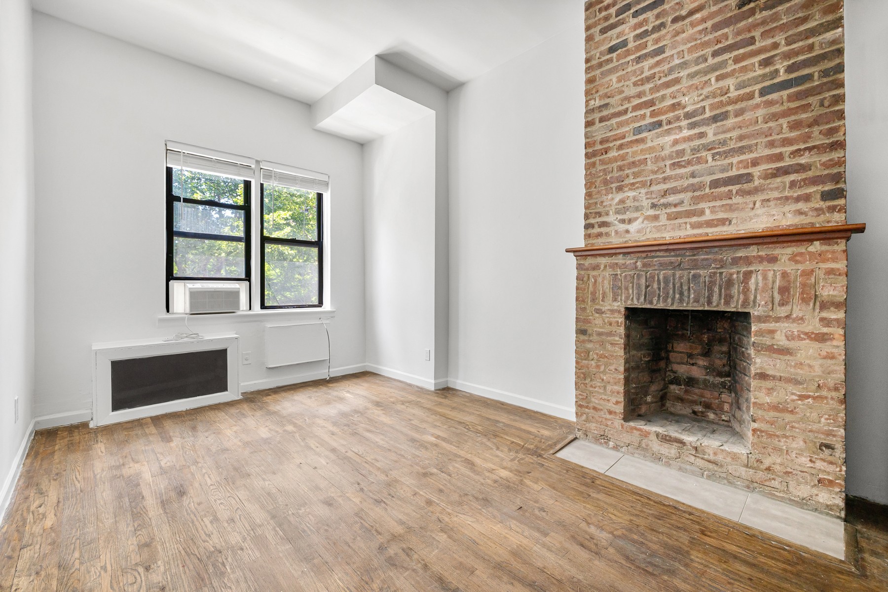 307 W 29th Street 2a