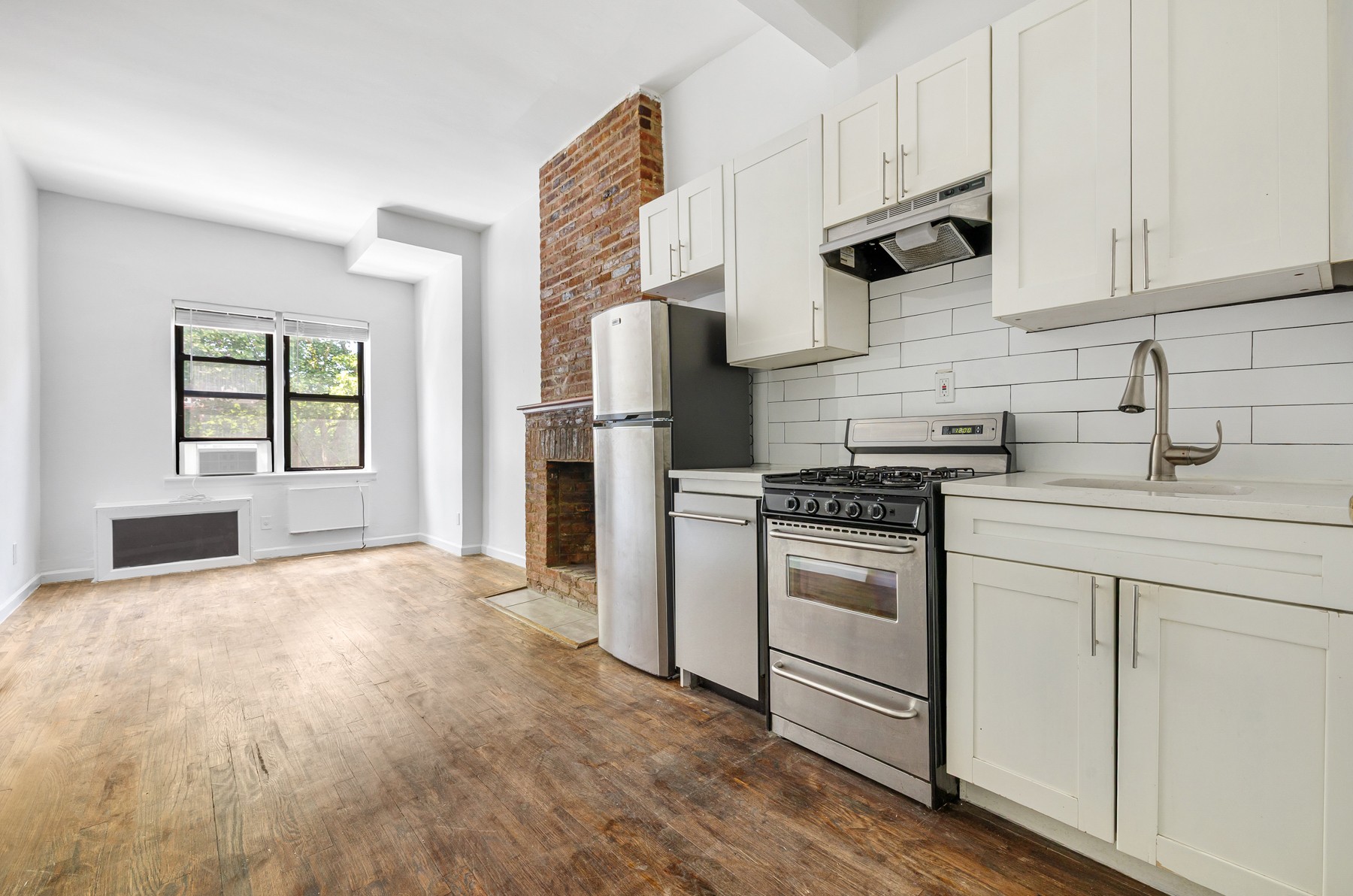 307 W 29th Street 2a