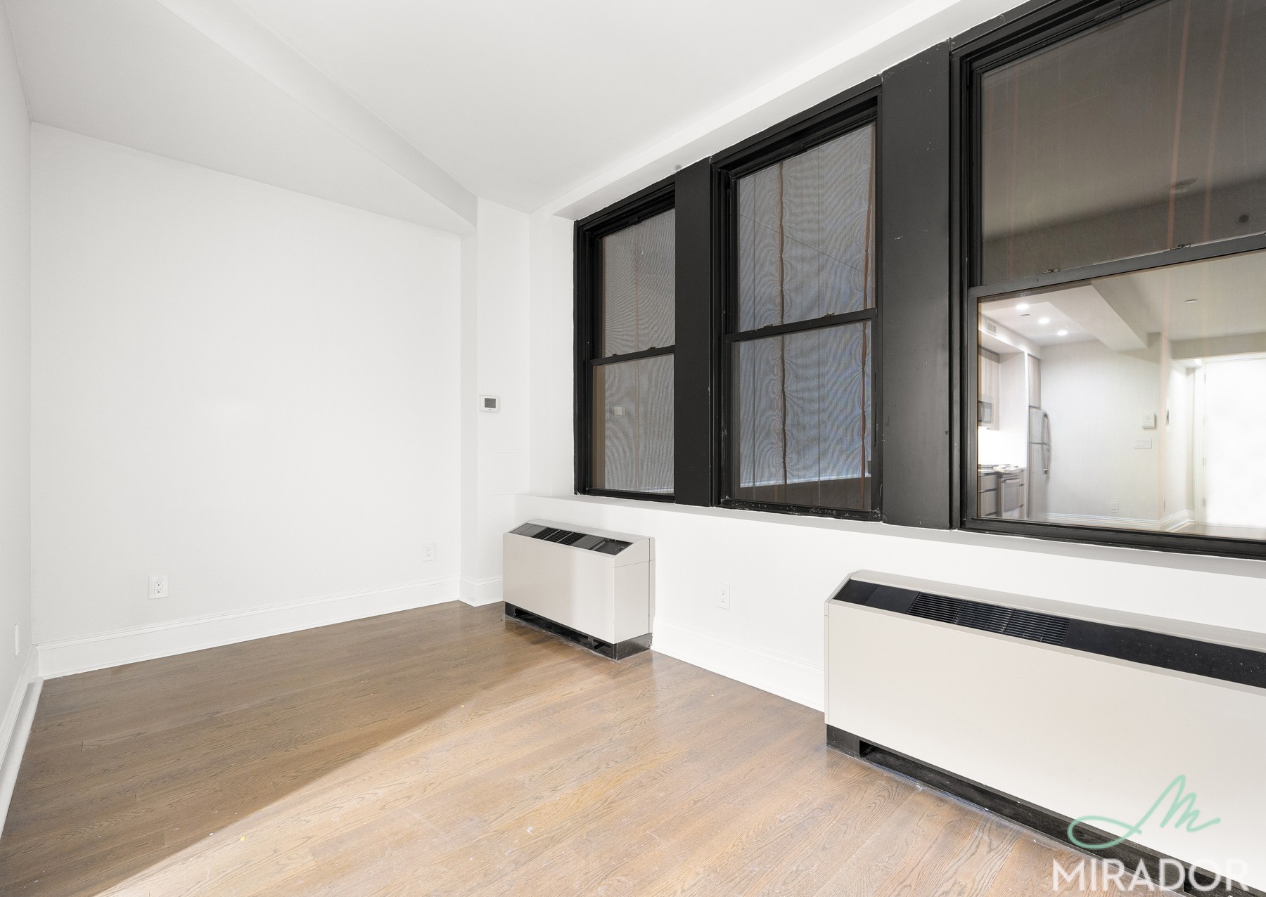 15 Park Row 4F1