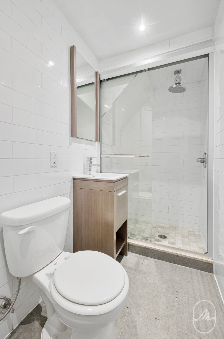 339 W 19th Street 1f