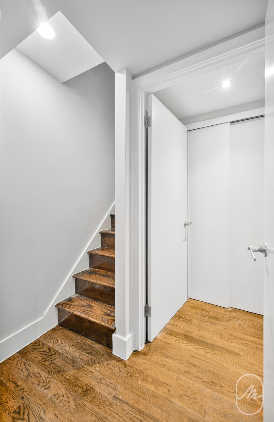 339 W 19th Street 1f