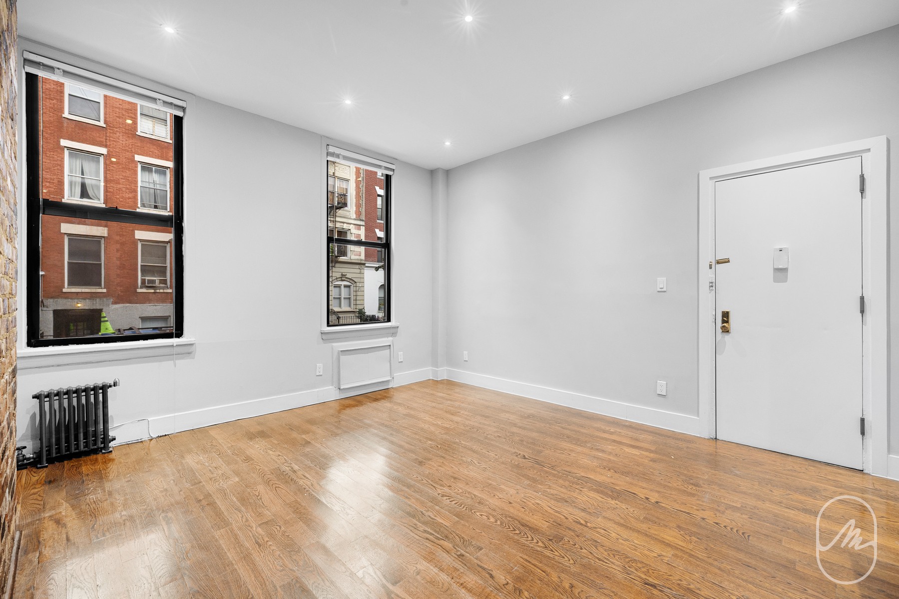 339 W 19th Street 1f