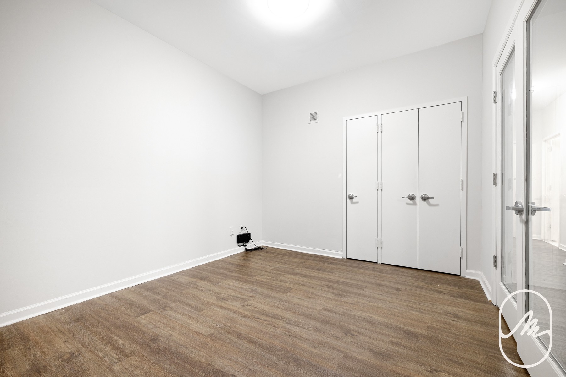 15 Park Row 10P