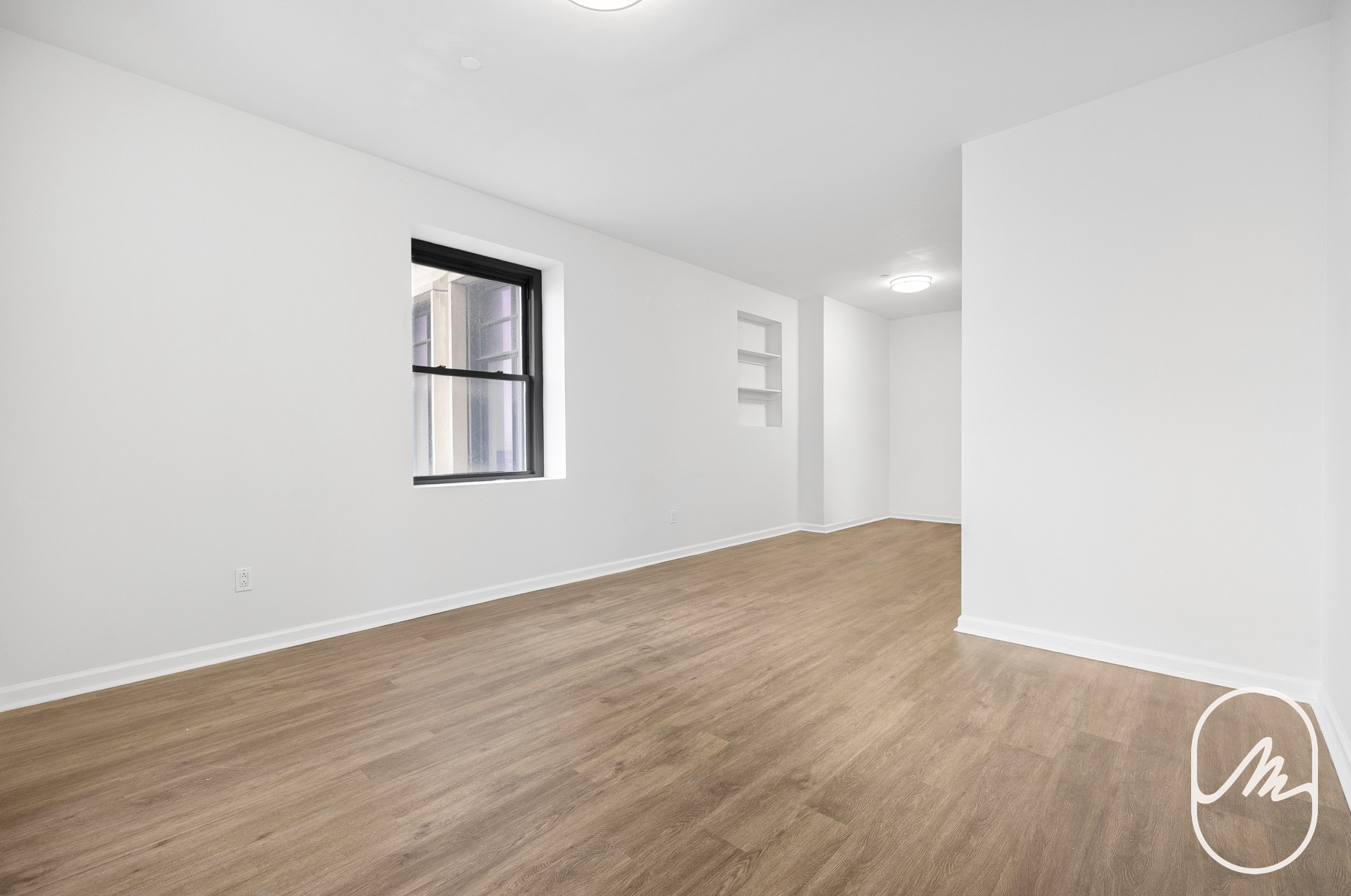 15 Park Row 10P