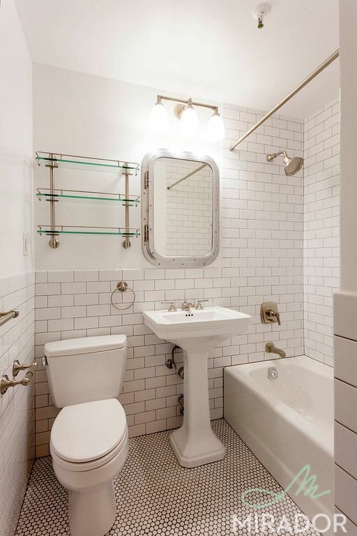 127 4th Avenue 3E