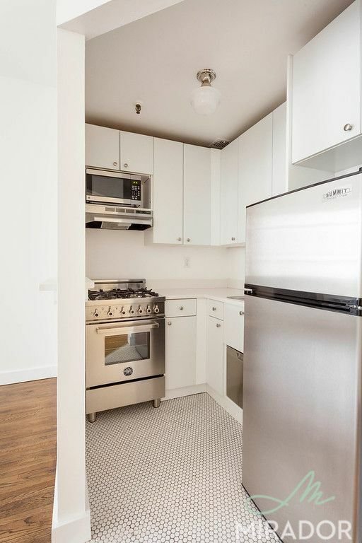 127 4th Avenue 3E