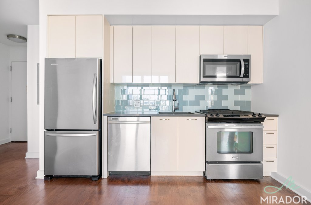 80 Dekalb Avenue 30A