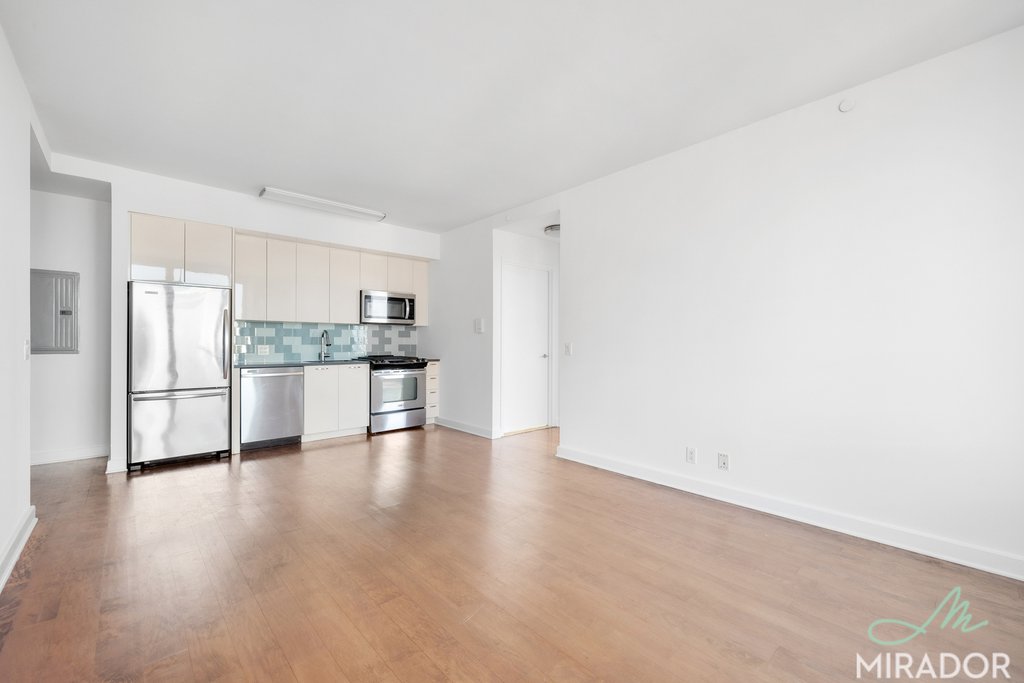 80 Dekalb Avenue 30A