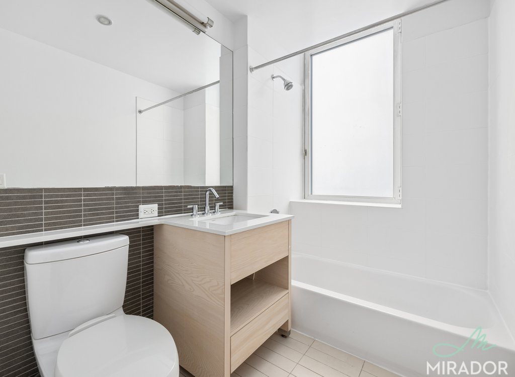 80 Dekalb Avenue 30A