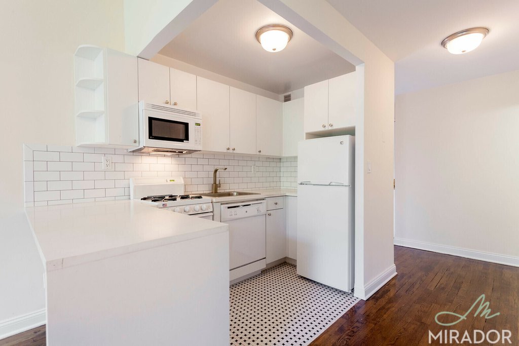 304 E 20th Street 2E