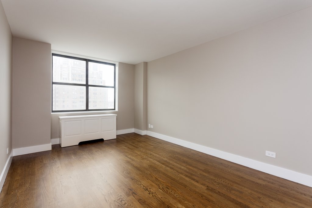 330 E 39th Street 19F