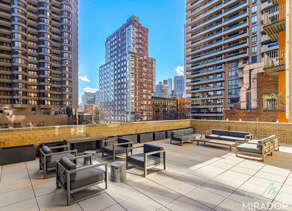 330 E 39th Street 10R