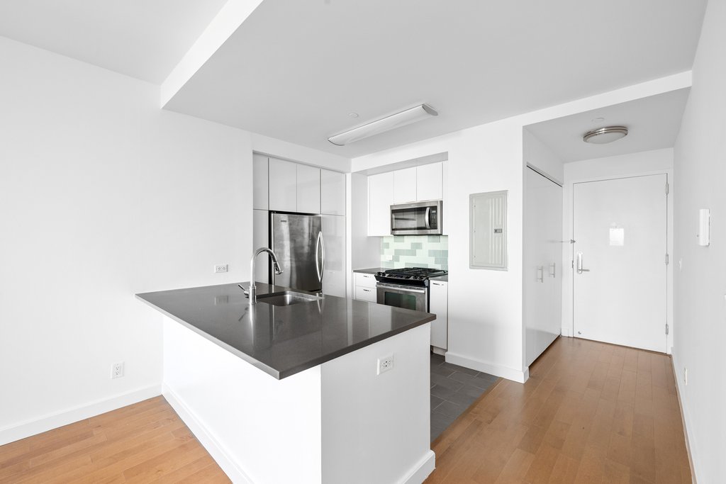 80 Dekalb Avenue 12C