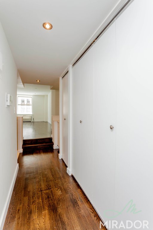 27 W 16th Street 4H