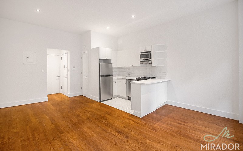 37 W 16th Street 3R