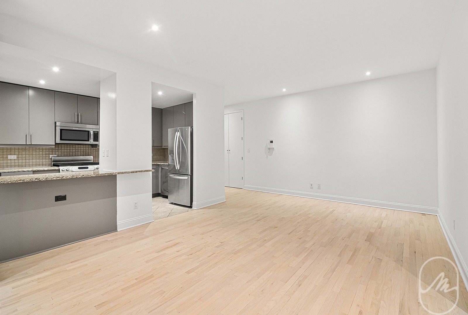 270 Park Avenue S 7F