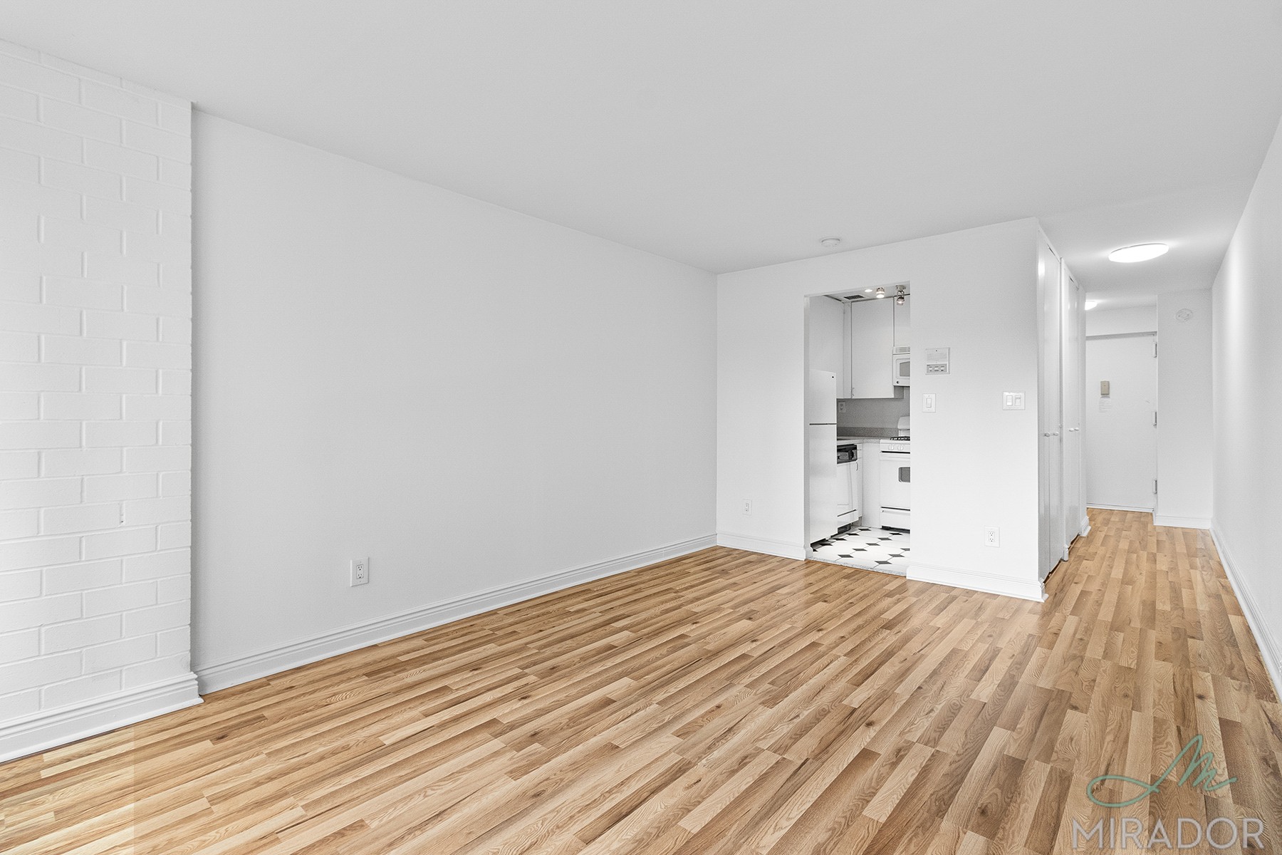 153 E 32nd Street 6g