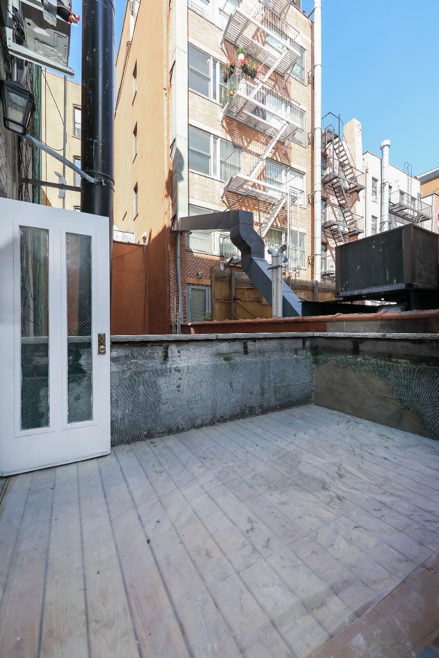 92 Rivington Street 1