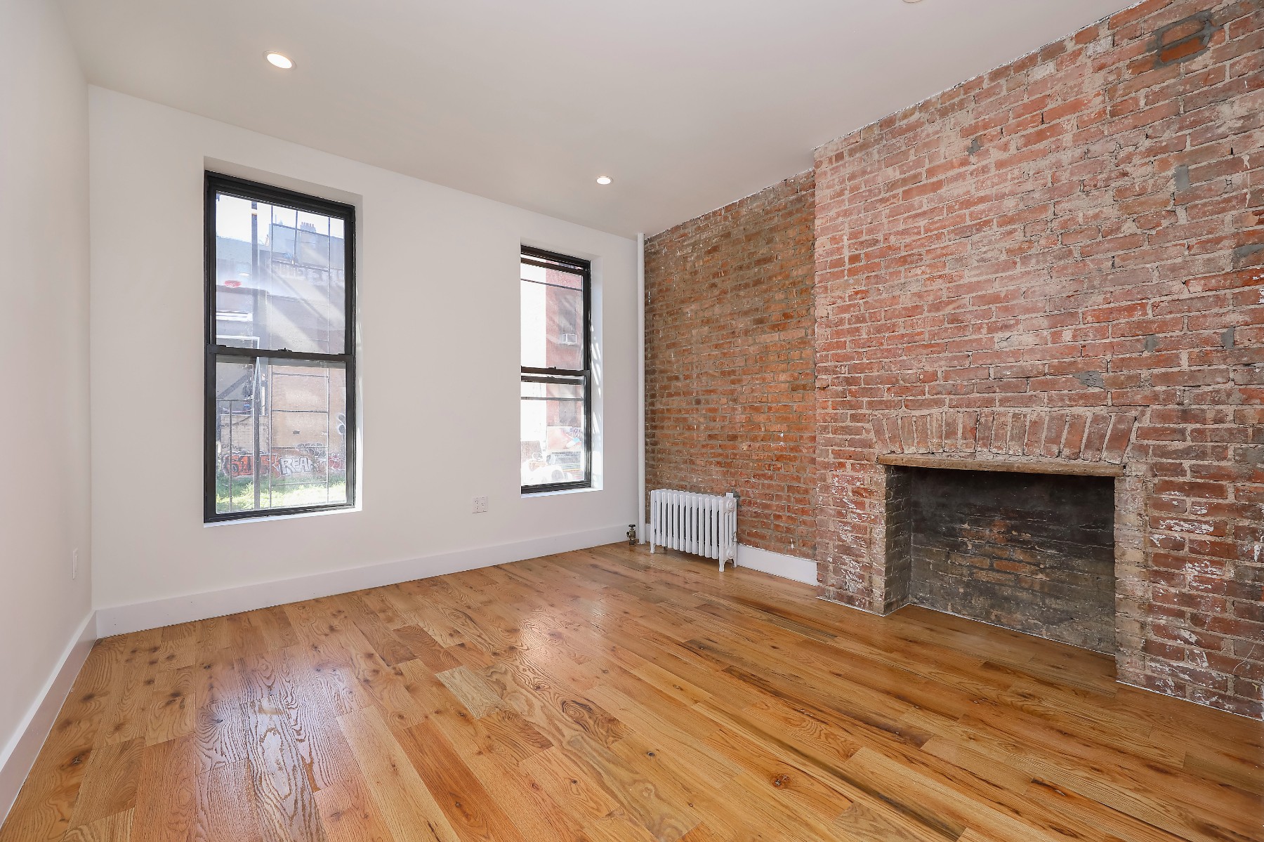 92 Rivington Street 1