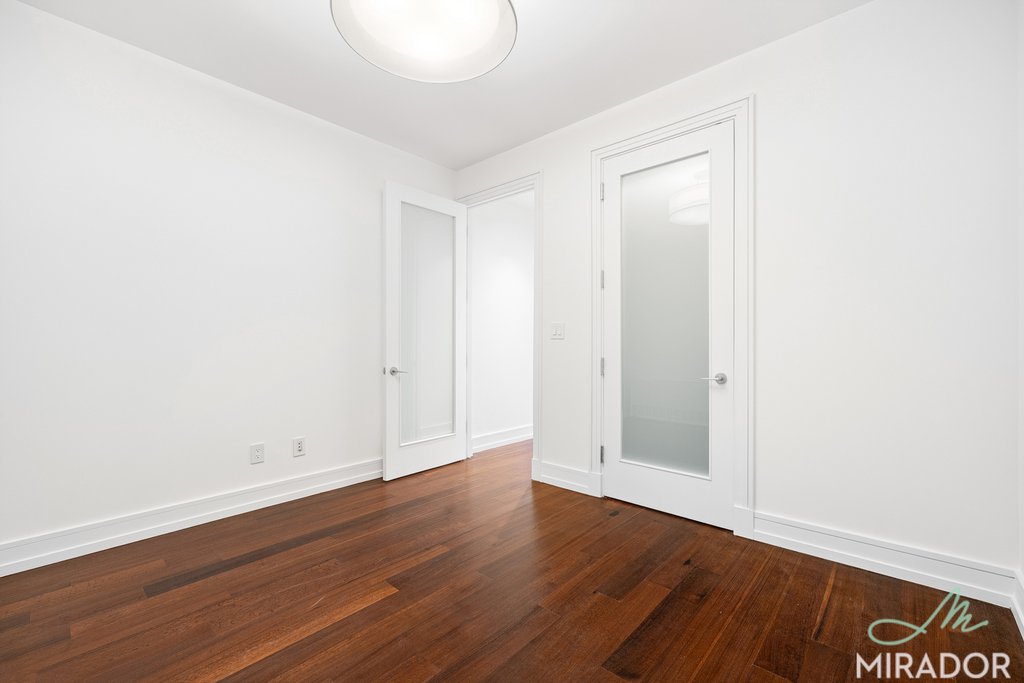 2 Water Street 9F