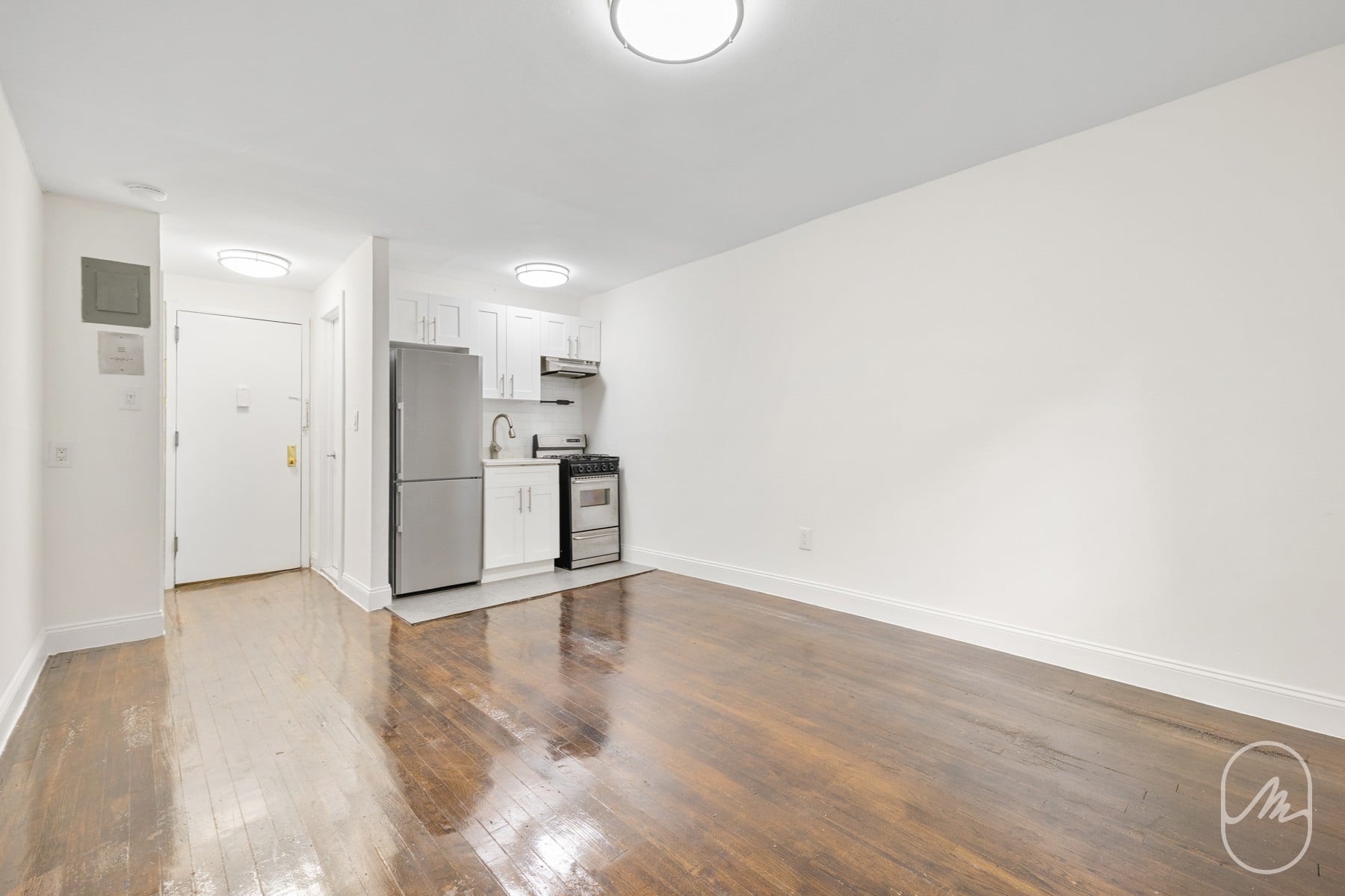 456 W 22nd Street 1B