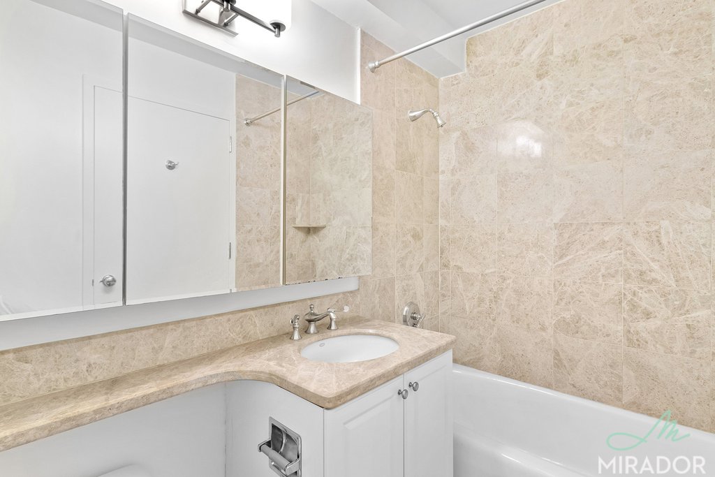60 W 23rd Street 1705