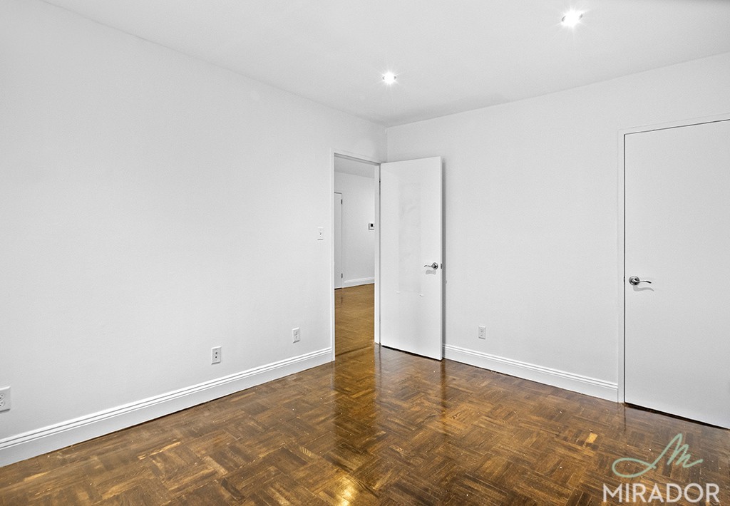 255 W 14th Street 5J
