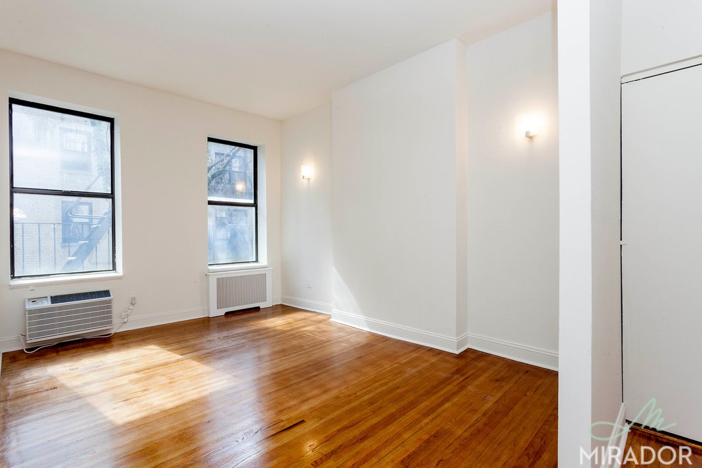 1560 York Avenue 4B
