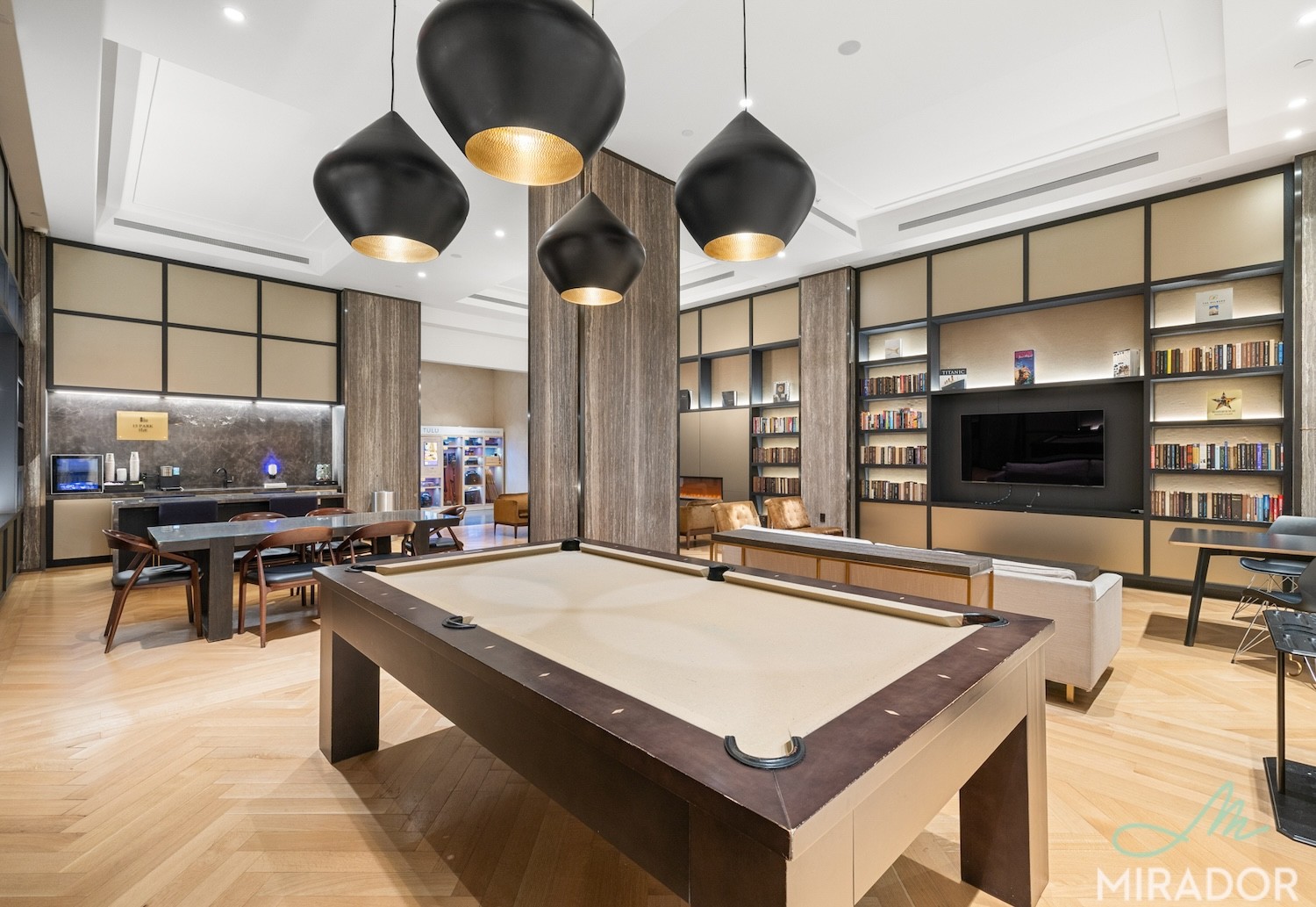 15 Park Row 23M