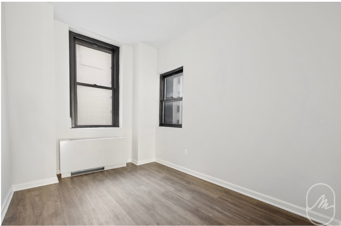 15 Park Row 23E